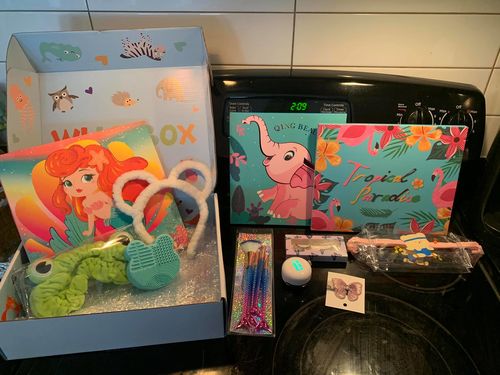 Customer photo review of Wild Box Vol 2