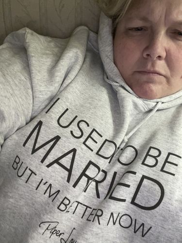 Customer photo review of I Used To Be Married Winter Apparel