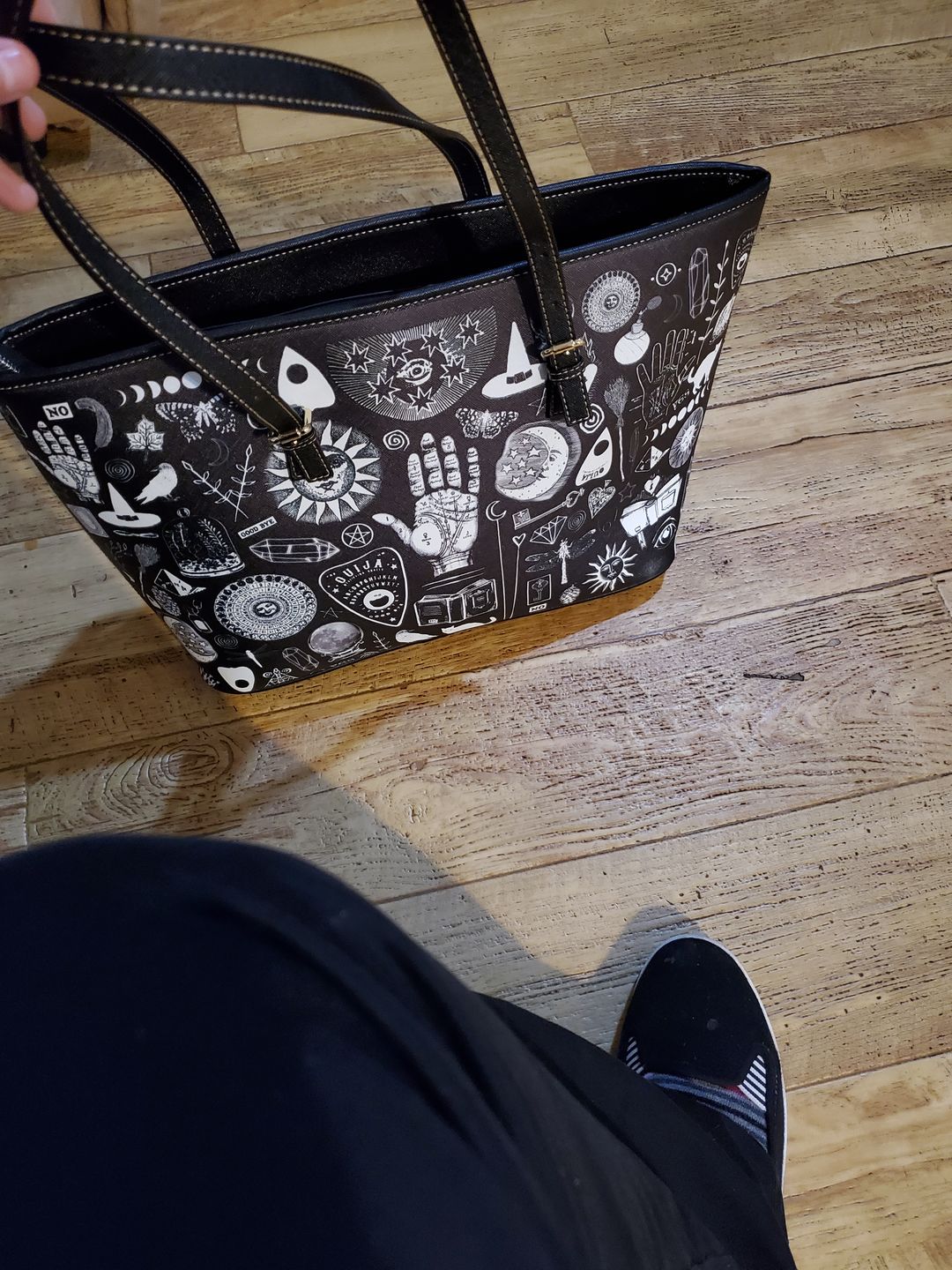 Customer photo review of Witch Please - Big Purse
