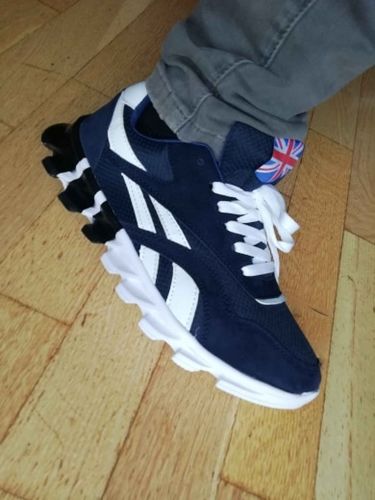 Customer photo review of 2021 NEW MENS WOMEN'S ULTRA LIGHT SPORT SHOES(BUY 2 GET 10% OFF, 3 GET 15% OFF , 4 GET 20% OFF)