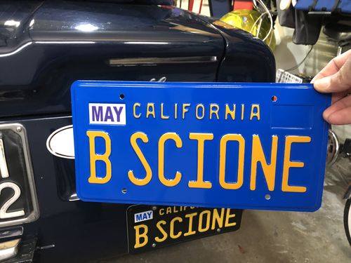 Customer photo review of 1971 CALIFORNIA LICENSE PLATE 6"x12" (156.5mm x 305mm)