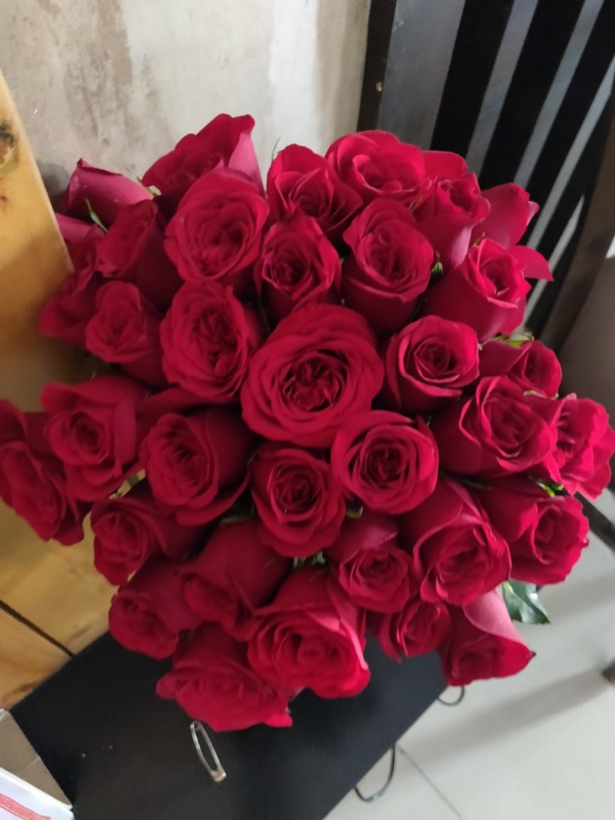 Customer photo review of Roses