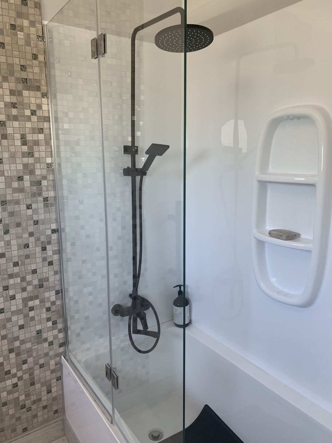 Customer photo review of Naked Glass Repellent & Protector 250ml