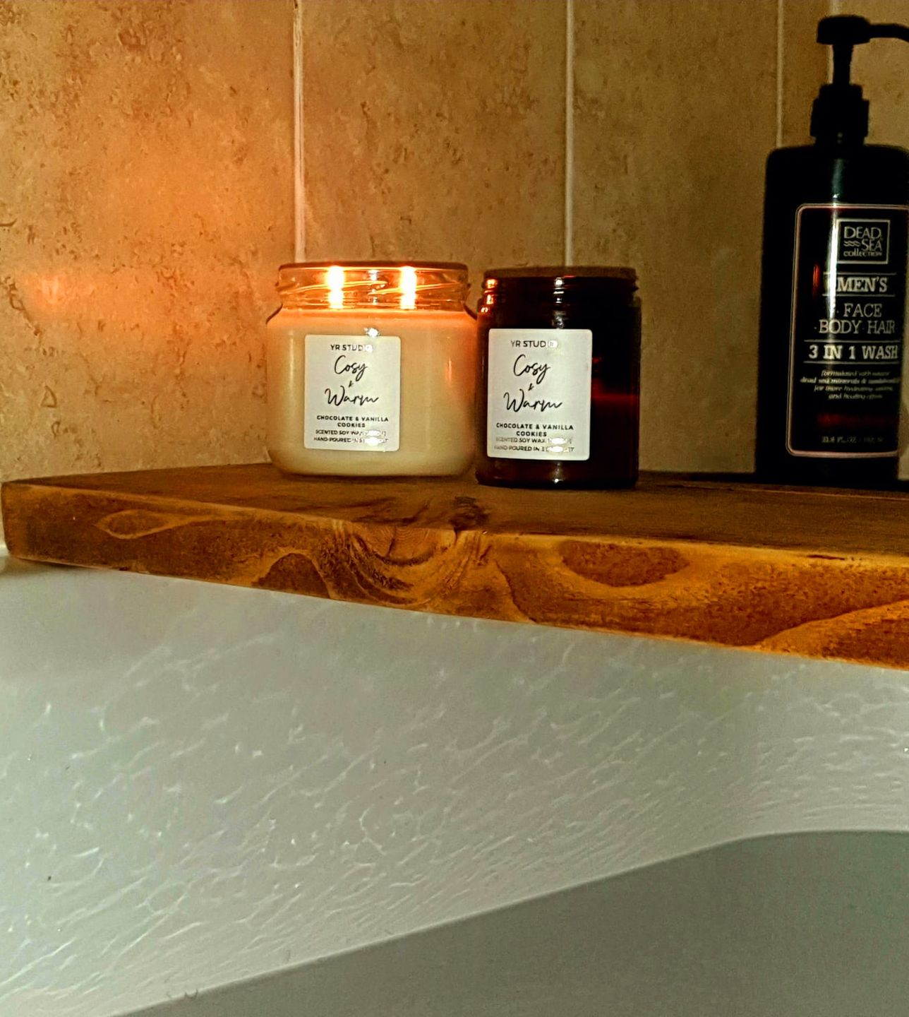 Customer photo review of "Cosy & Warm" Chocolate Soy Candle in Glass Jar