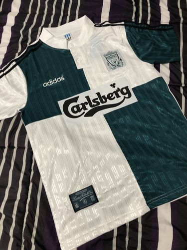 Customer photo review of Liverpool 1995/1996 Away Kit