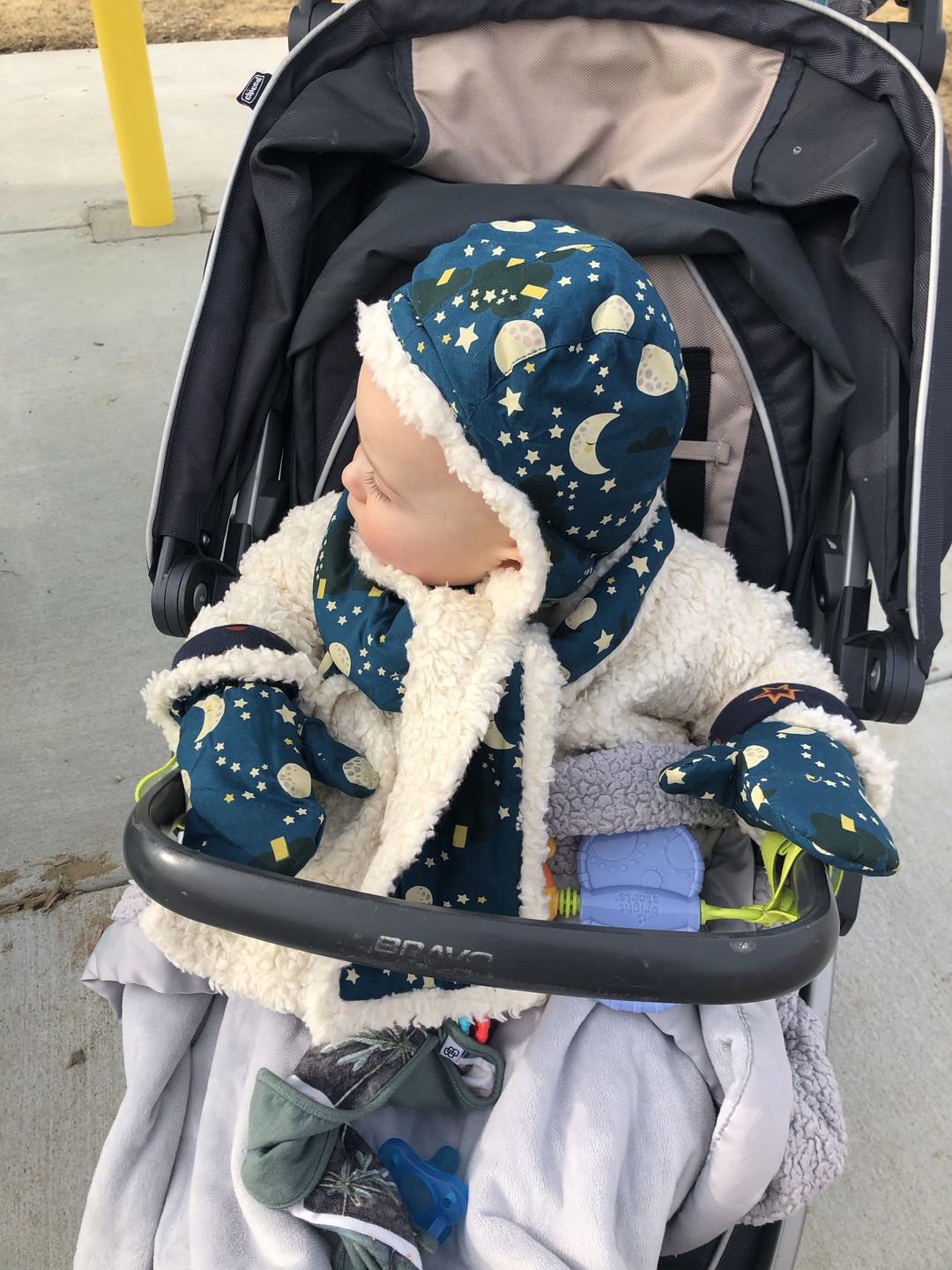 Customer photo review of Moon & Stars Sherpa Hat