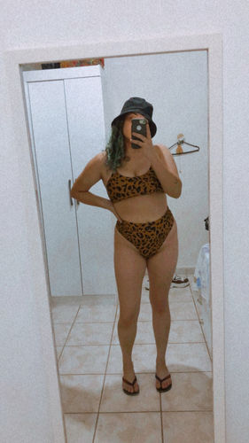 Customer photo review of Biquíni Onça Cintura Alta