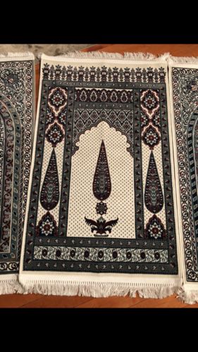 Customer photo review of Al Aqsa Prayer Rug