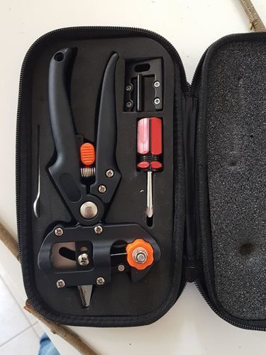 Customer photo review of MASTERBRICOLAGE™ I COFFRET PINCE À GREFFER PROFESSIONNELLE