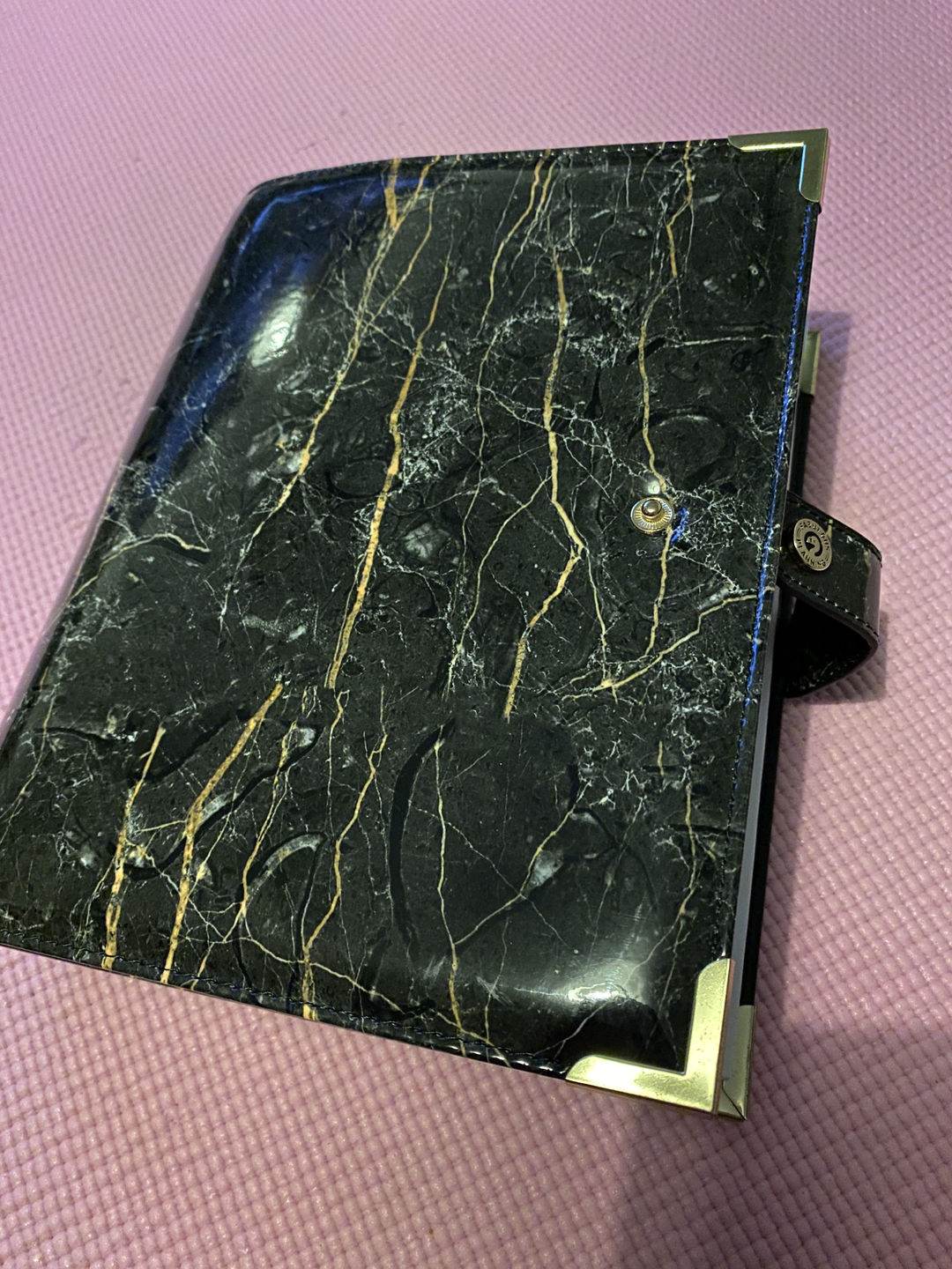 Customer photo review of Black Marble Organiser Shell