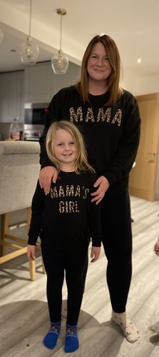 Customer photo review of Mama & Mama's Girl Leopard Sweatshirts Black (MRK X)