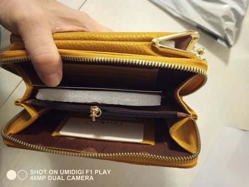 Customer photo review of BOLSA DE MÃO CARKEN - VERSÃO LUXO (COLEÇÃO 2020)