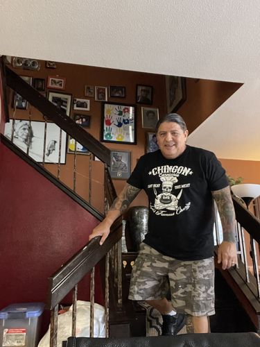 Customer photo review of Chingon Carniceria Chorizo OG  T-Shirt