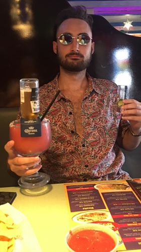 Customer photo review of Men's Floral Tropical Hawaii Cotton Shirt