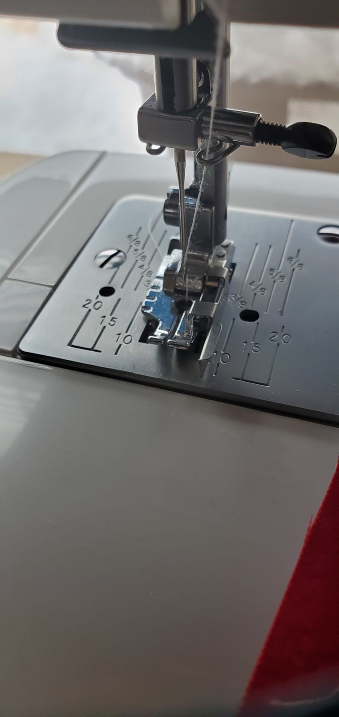 Customer photo review of 32pc Ultimate Presser Foot Set