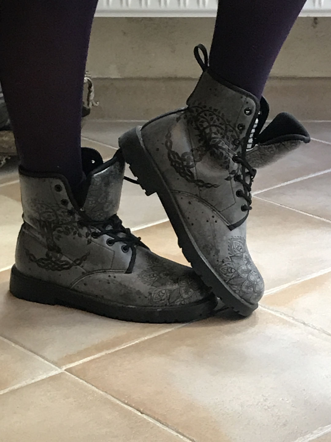 Customer photo review of Boots Yumkaax