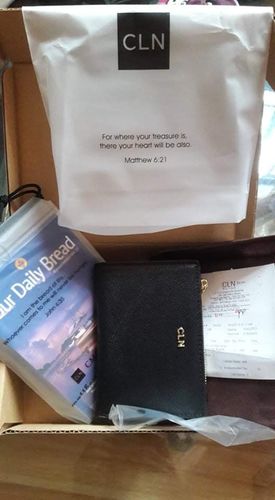 Customer photo review of Affection Wallet