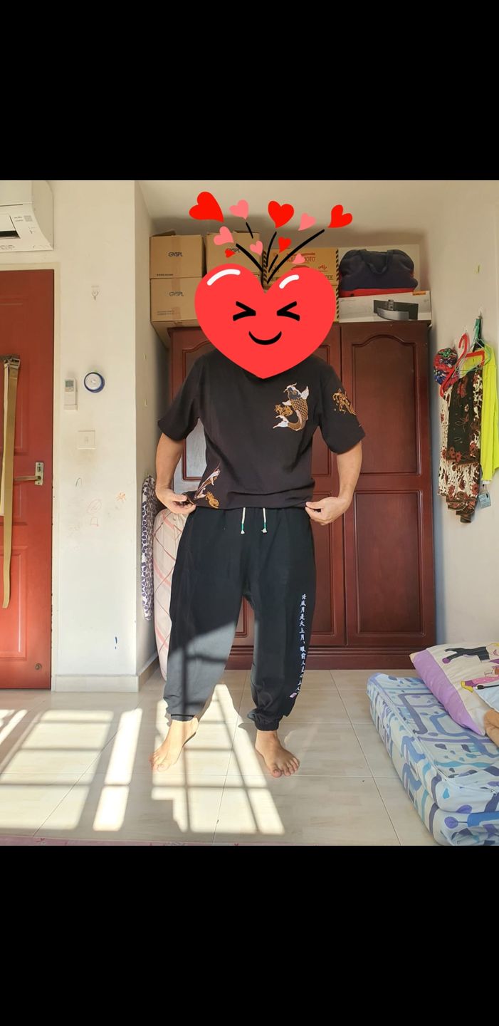 Customer photo review of Kurahan Pants