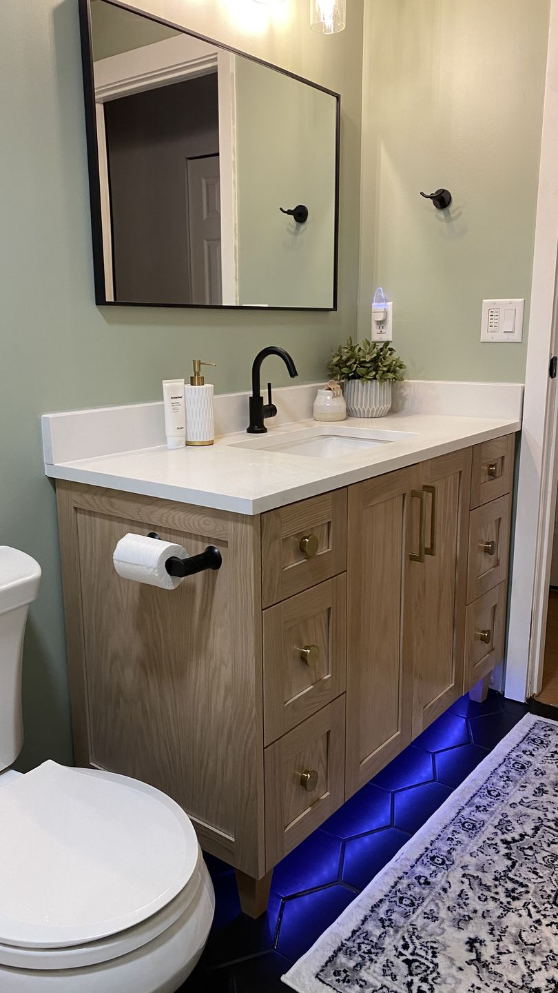Customer photo review of Sidesplash, Miami White