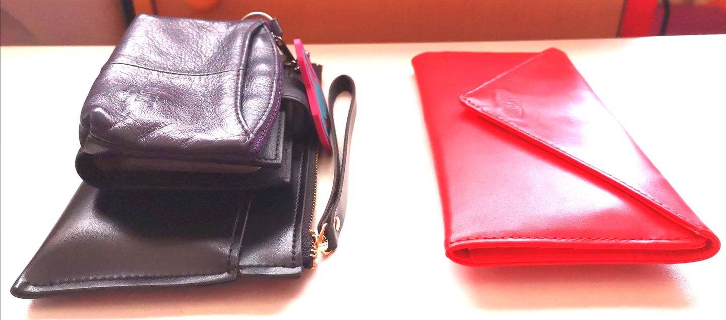 Customer photo review of Leather Slimvelope Coral Pink