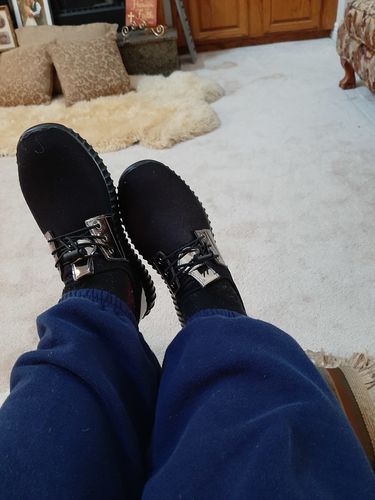 Customer photo review of Astra Sneakers - Instant Foot Pain Relief