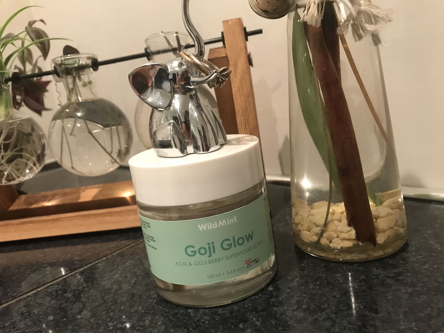 Customer photo review of Goji Glow