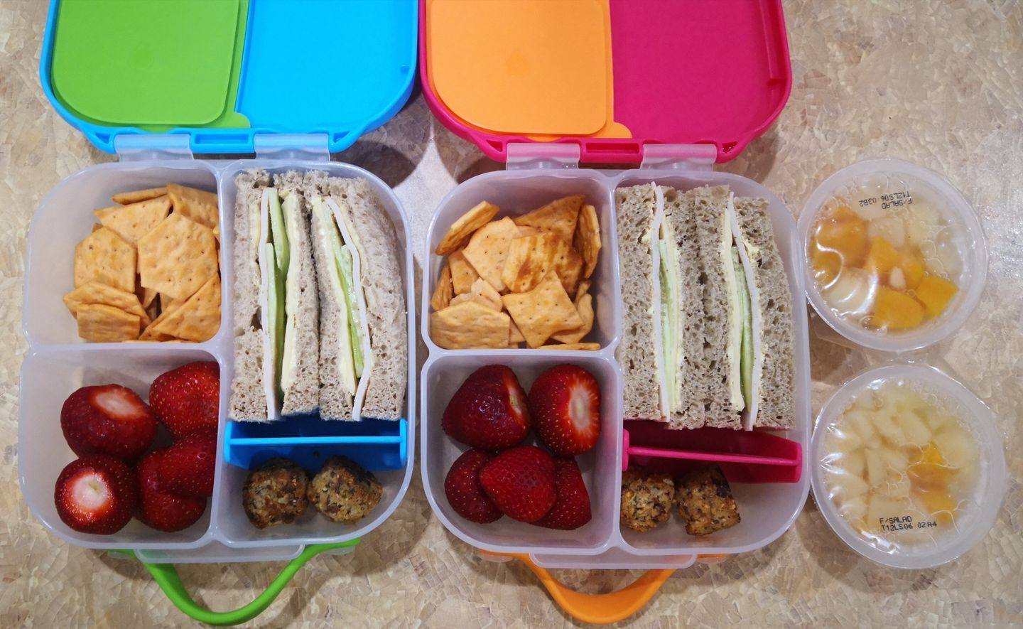 Customer photo review of b.box Mini Lunchbox - Strawberry Shake - NEW -PRE-ORDERS OPEN!