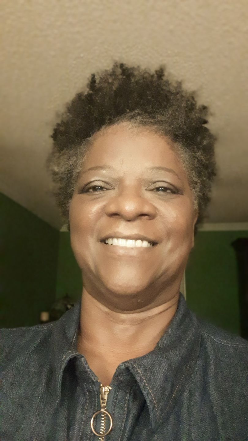 Customer photo review of Step 3: Divine Shine Moisture Lock & Frizz Fighter (For Tight Curls)