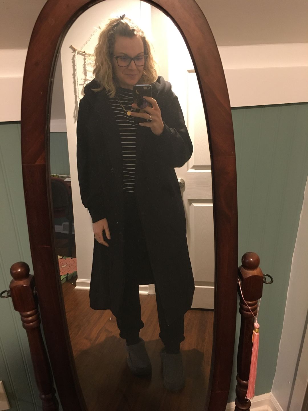 Customer photo review of Black Warm Oversized Quilted Hoodie Sweatshirt  with Long Sleeves and Front Zipper