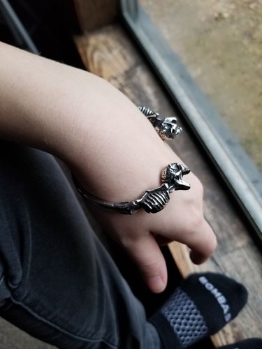 Customer photo review of SCREAMING SKELETON BRACELET
