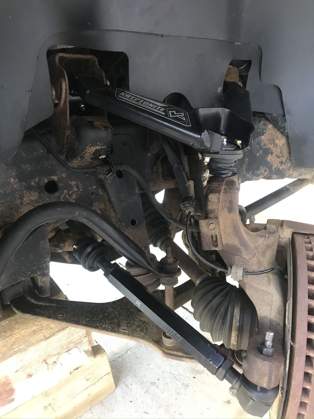 Customer photo review of 2011-2025 Duramax Death Grip Tie Rods (KRTR11)