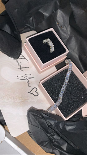 Customer photo review of Baguette Armband