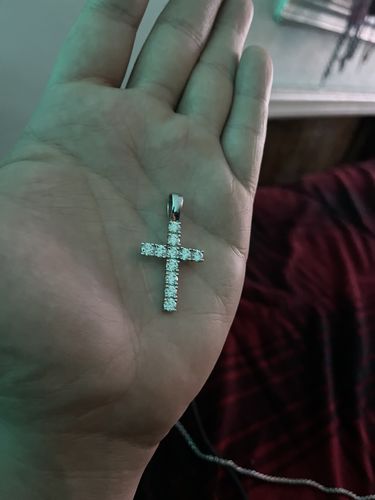 Customer photo review of 3.30 Carat Certified VVS Moissanite Cross