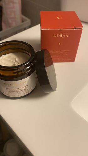 Customer photo review of Crème De Jour Hydratante