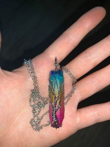 Customer photo review of Collier Dragon<br> Chakra Pierre Naturelle