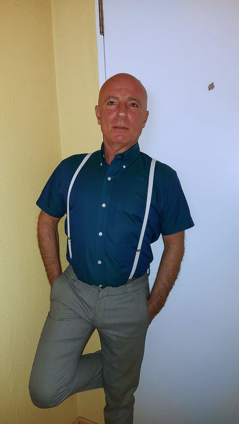 Customer photo review of **NEW** Shirt Short Sleeve  - Two Tone Blue