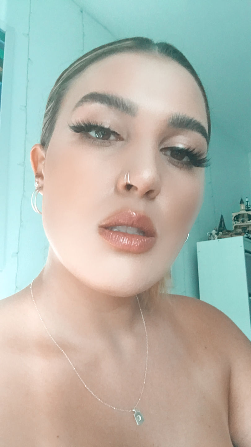 Customer photo review of Amber Magnetic Lash