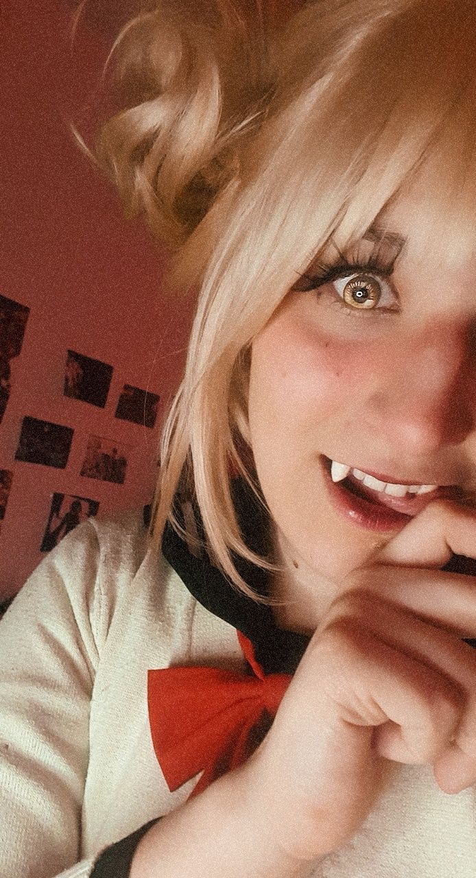 Customer photo review of Coscon Anime Yellow