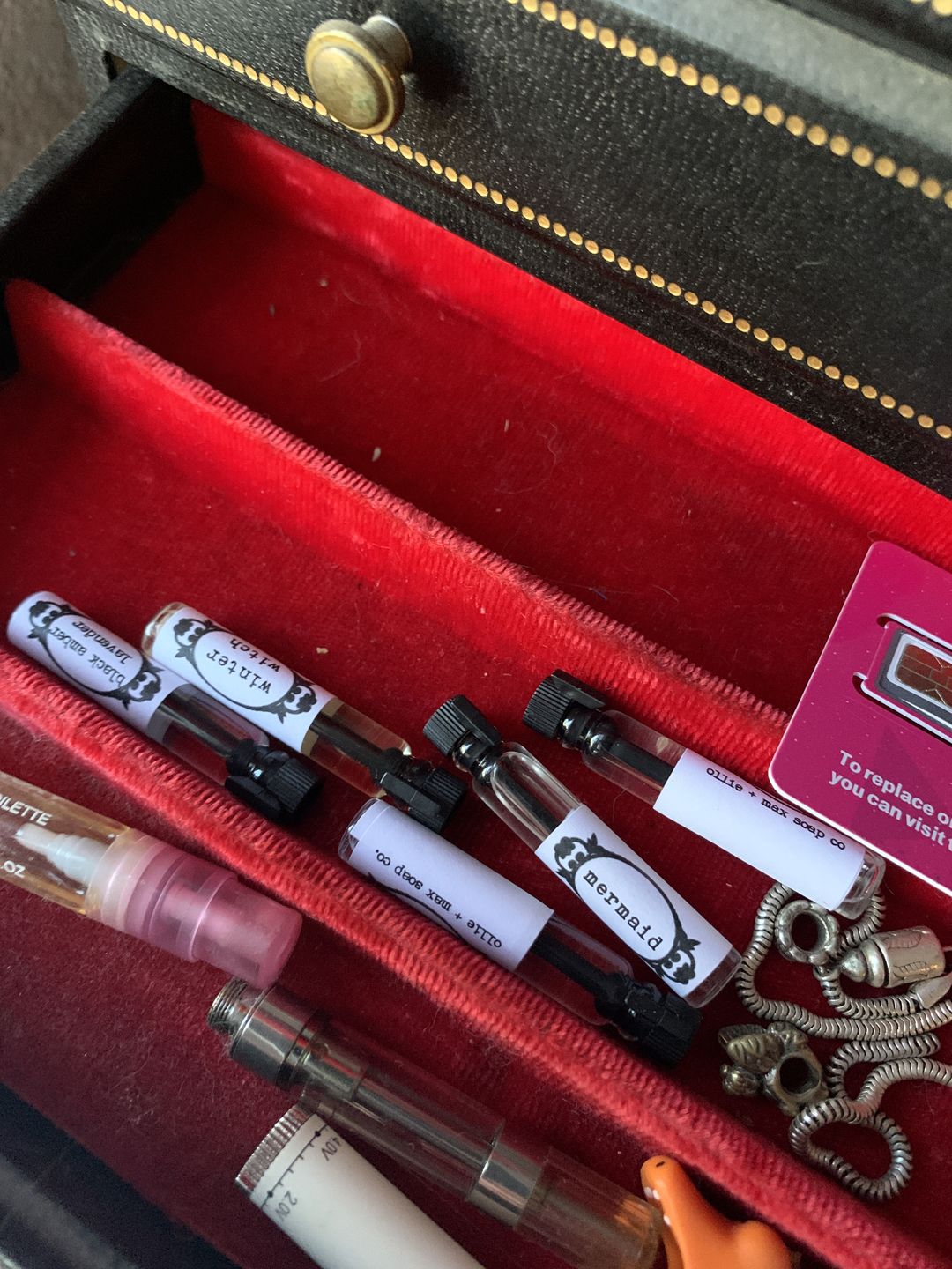 Customer photo review of Perfume Oil - Sample Set