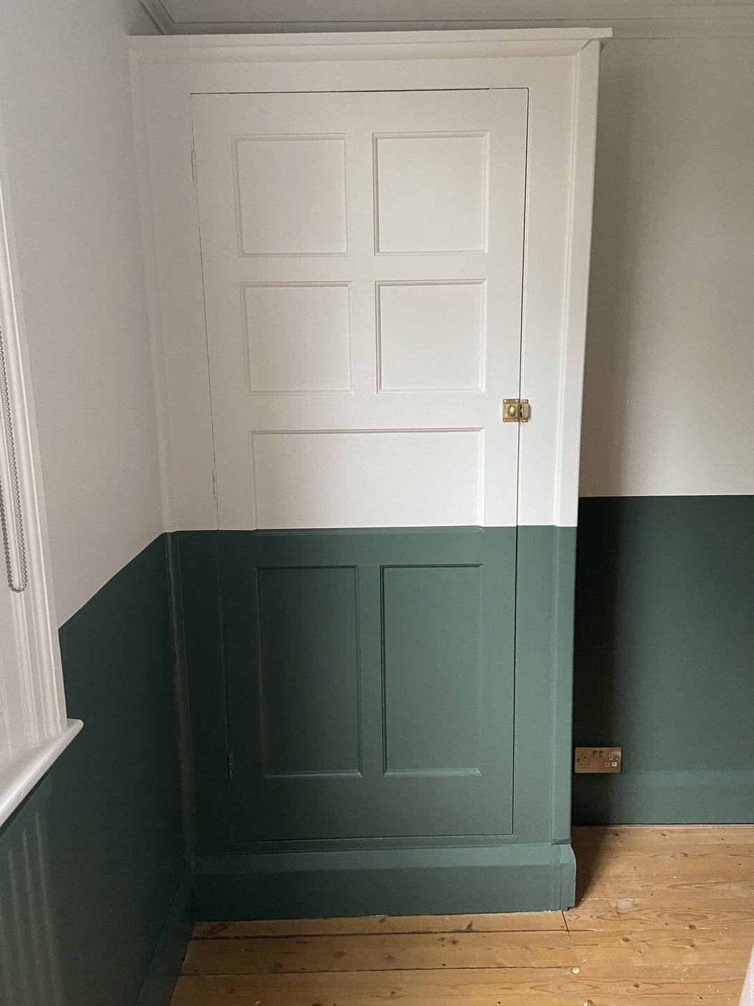Customer photo review of Turn Cupboard Latch