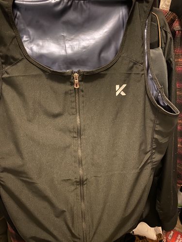 Customer photo review of Men's Zipper Heat Trapping Sweat Vest