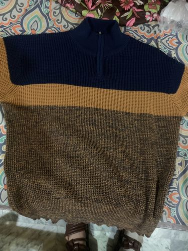 Customer photo review of Color Block Casual Knitted Sweater
