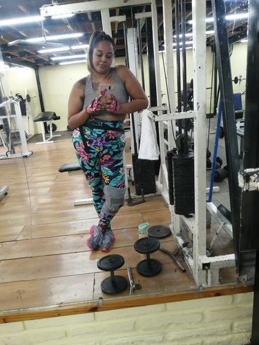 Customer photo review of Guantes Pesas GRAB Mujer