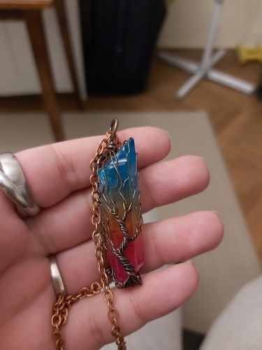 Customer photo review of Collier Dragon<br> Chakra Pierre Naturelle