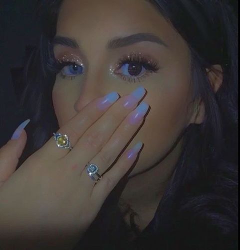 Customer photo review of Icoloured® Queen Blue Colored Contact Lenses