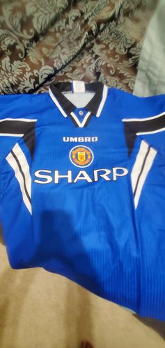 Customer photo review of MANU 1996/1998 Third Kit