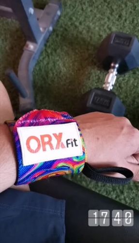 Customer photo review of Muñequeras Crossfit Print Turquesa