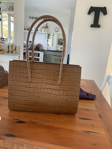 Customer photo review of Deadly Ponies | Crush Tote Maxi Croc - Toffee