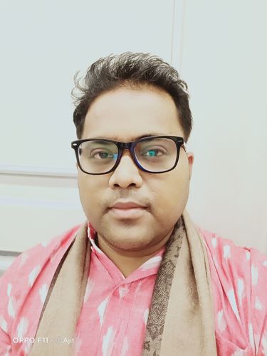 Customer photo review of Pashtush Woven Mens Pashmina Stole, Jacquard Weave, Mens Muffler, Warm Cashmere Feel