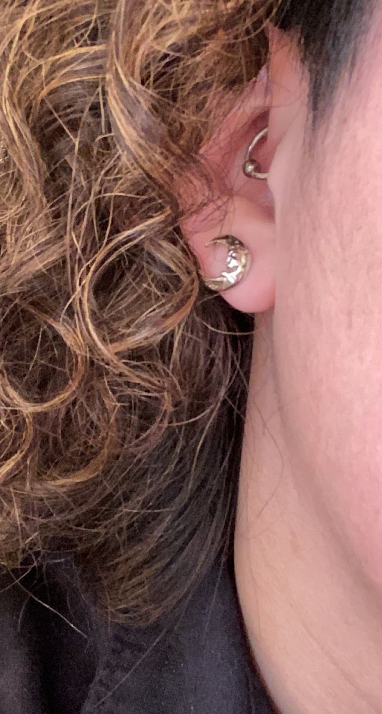 Customer photo review of 'LUNA' LUNATIC LUNAR EARRING (STUD)